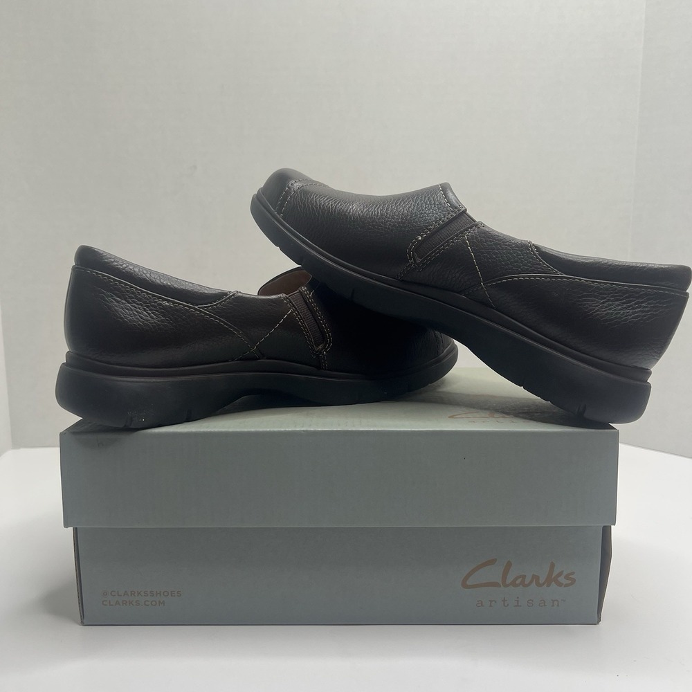 Clarks Artisan Certina Ease Womens 8 M Dark Brown Leather Loafers 26179948 NIB